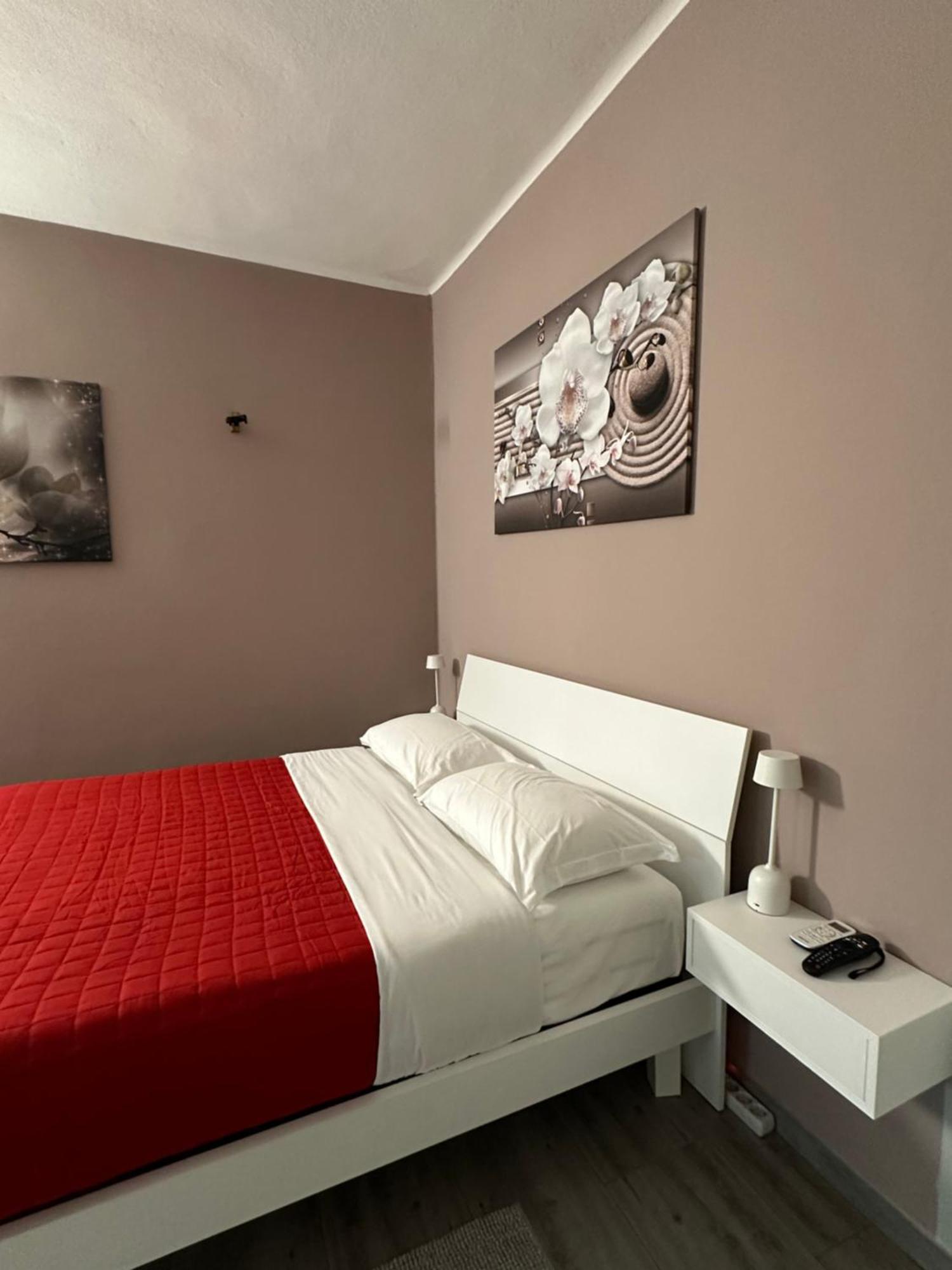 Locazione Turistica Girasole Bed & Breakfast Verona Eksteriør bilde