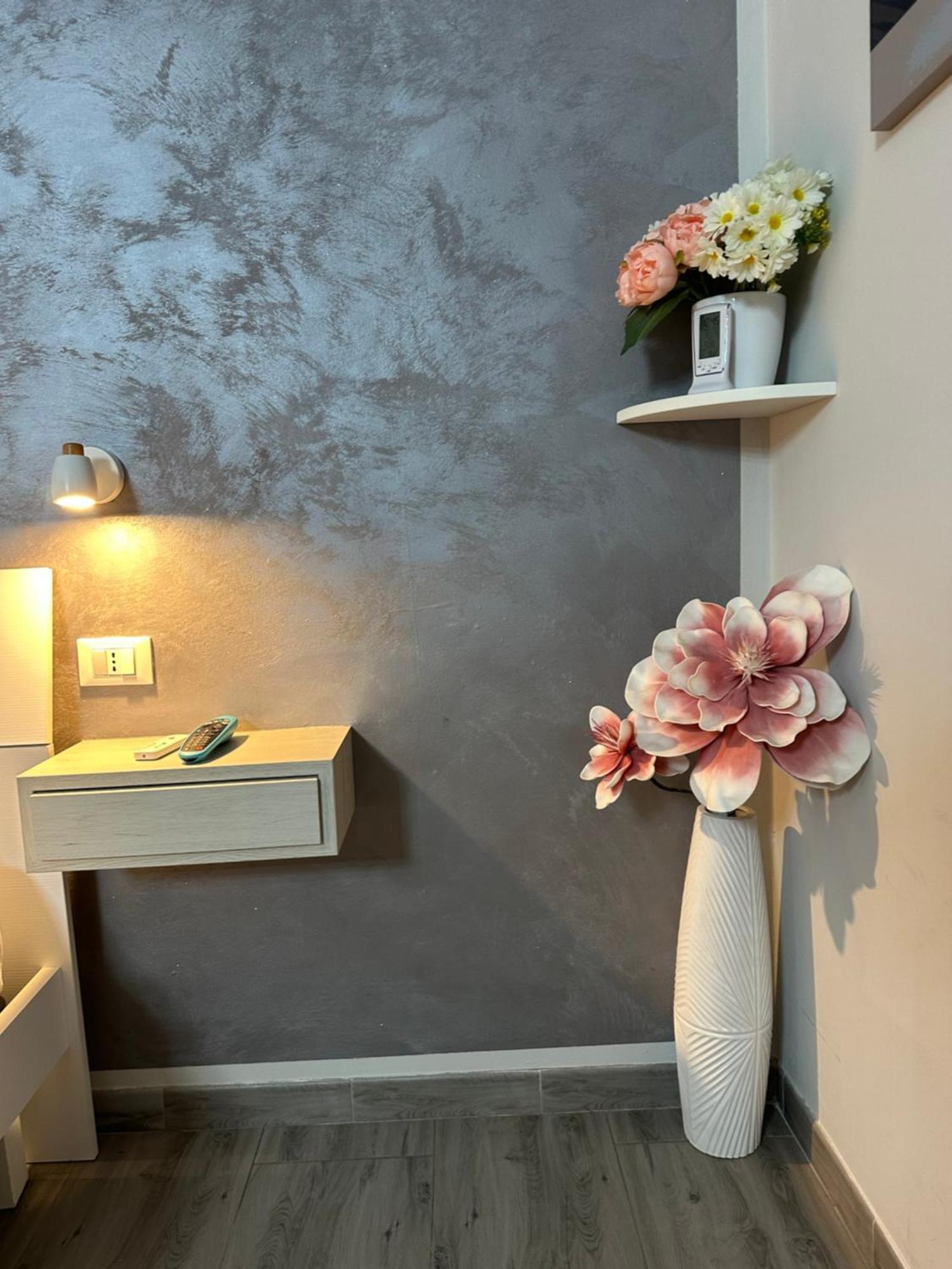 Locazione Turistica Girasole Bed & Breakfast Verona Eksteriør bilde